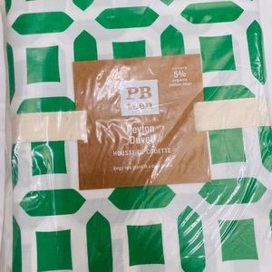 Pottery Barn Teen Green Peyton Duvet and sham